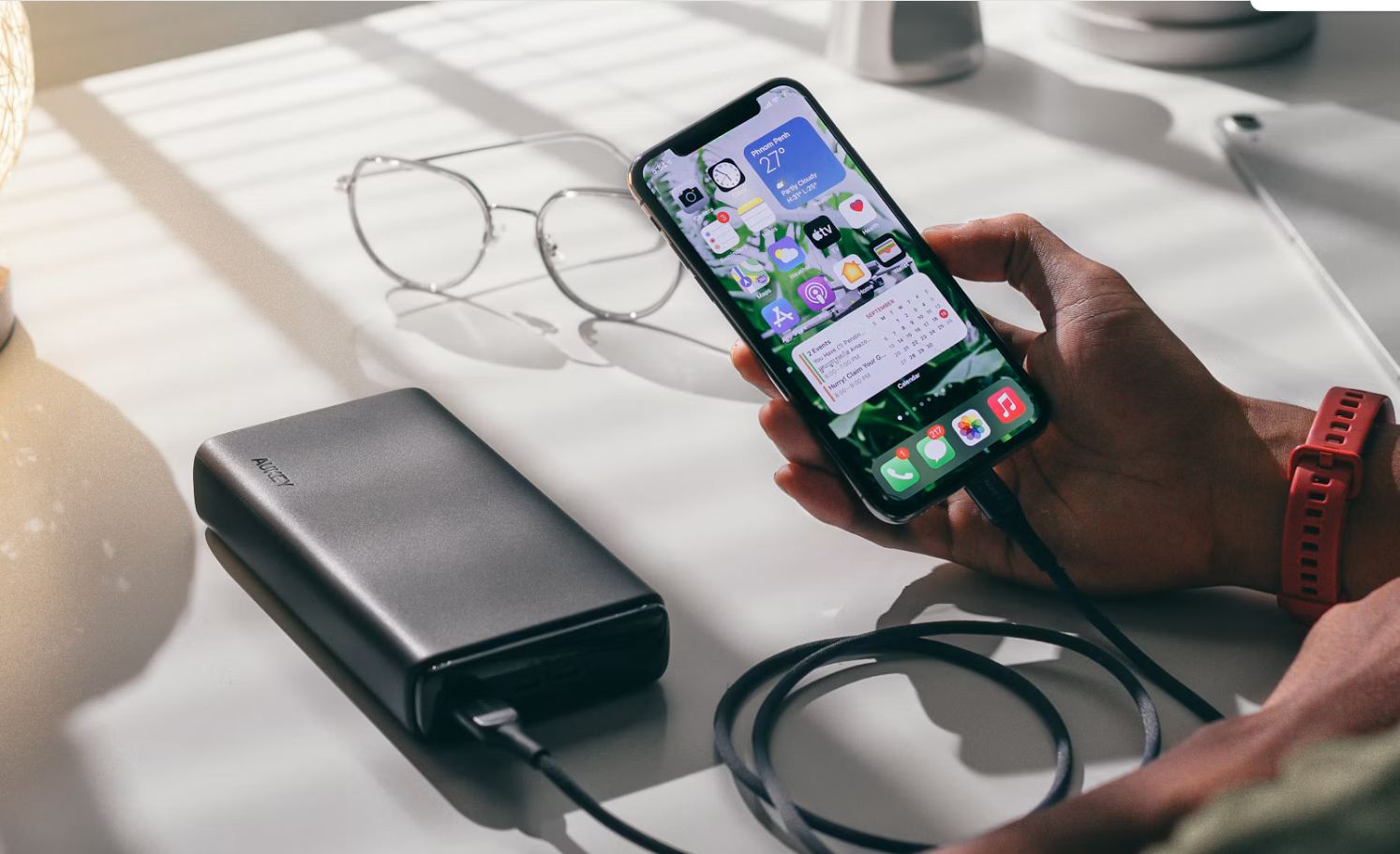 Скільки разів павербанк на 20000 mAh заряджає смартфон